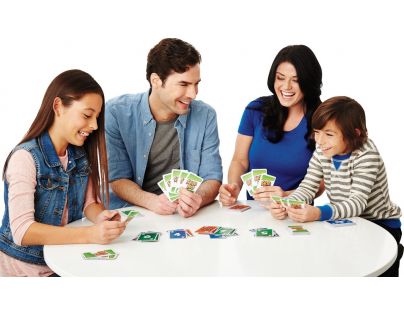 Mattel Kartová hra Skip-bo