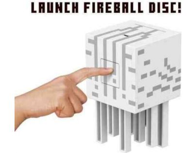 Mattel Minecraft Ďas strieľajúci ohnivé gule