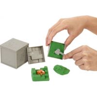 Mattel Minecraft mini ťažba Sekera 2