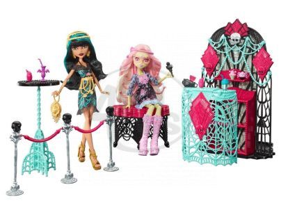 Monster High Howlywood nábytek - Premiérový večírek