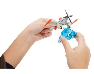Mattel Y0996 - Planes Nebeská dráha