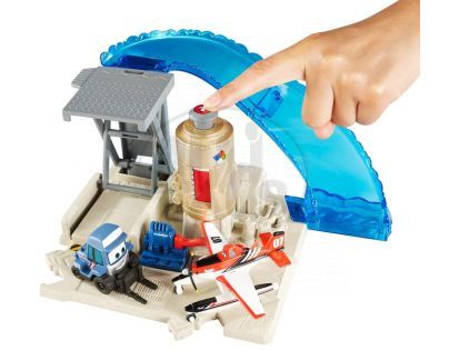 Mattel Planes Požární trénink - Čerpací stanice