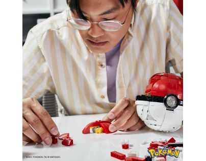 Mega Construx Pokémon svietiaci Jumbo Poké Ball