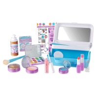 Melissa & Doug make up studio