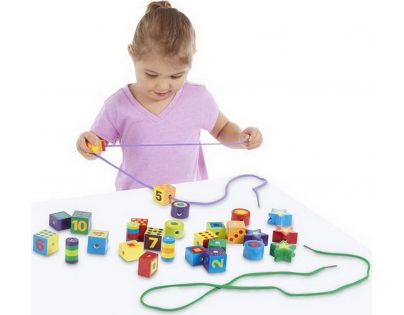 Melissa & Doug Navliekanie drevených tvarov