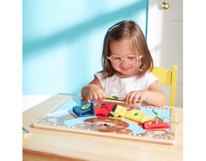 Melissa & Doug základné učenie obliekanie