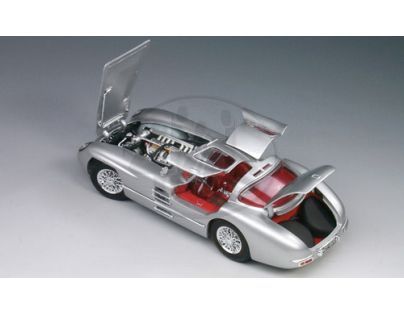 Mercedes-Benz 300 SLR Coupe Maisto