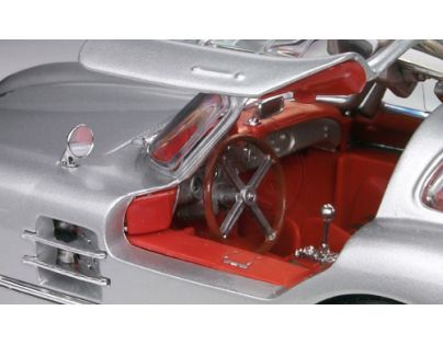 Mercedes-Benz 300 SLR Coupe Maisto