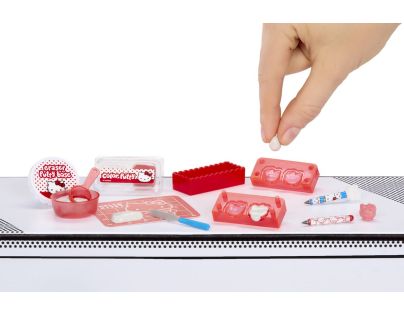 MGA's Miniverse – Make it Mini Hello Kitty, séria 3