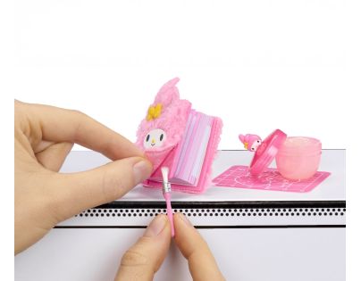 MGA's Miniverse – Make it Mini Hello Kitty, séria 3