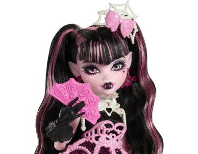 Monster High bábika desivo sladká oslava Draculaura