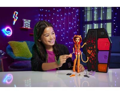 Monster High Skulltimate secrets bábika neón Toralei