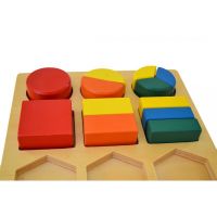 Montessori Geometrická tácka 3