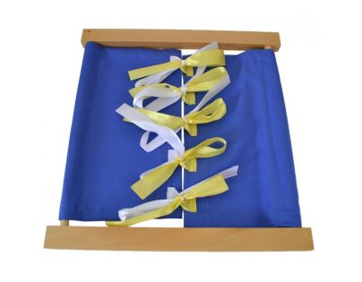 Montessori Zapínací rám šnurovacie mašle
