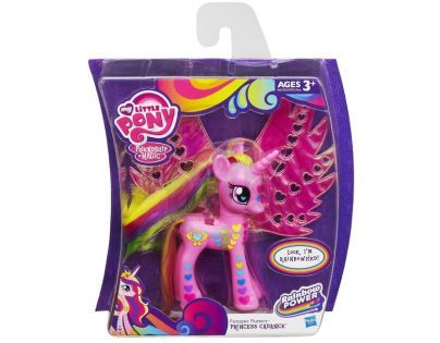 My Little Pony Deluxe poník s velkými křídly - Princess Cadance