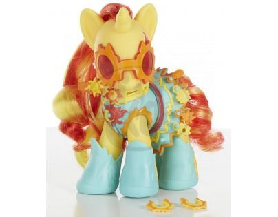 My Little Pony Kouzelný poník s oblečky a doplňky - Sunset Shimmer