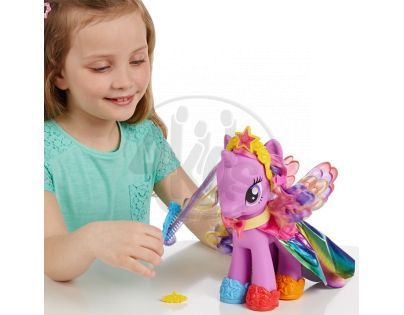 MY LITTLE PONY módní poník (HASBRO A8211)