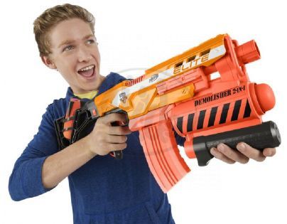 NERF demolisher na šipky a mega střely (A8494)