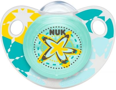 Nuk Ortodontický dudlík Trendline Adore silikon 6-18m - Hvězda