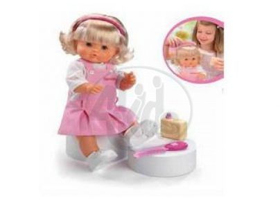 Panenka Nenuco do vany