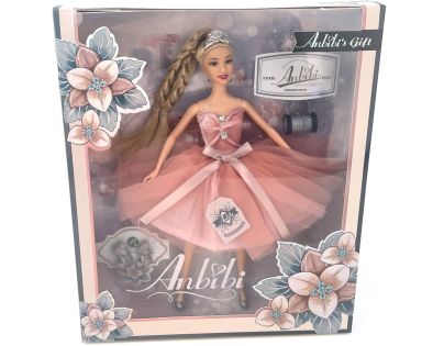 Bábika, ružové šaty 2