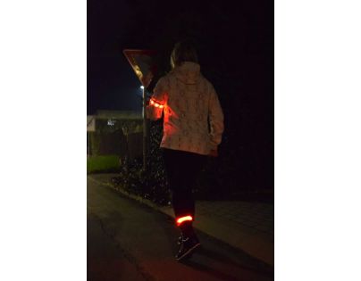 Altima Páska na ruku s LED svetlom modrá