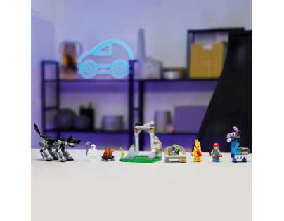 LEGO® Fortnite® 77075 Peely a Sparkplug a ich tábor