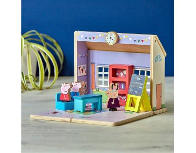 TM Toys Peppa Pig Drevená škola s figúrkami a príslušenstvom