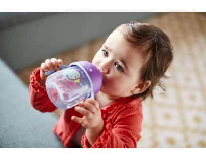 Avent netečúci hrnček Rybka fialový 260ml