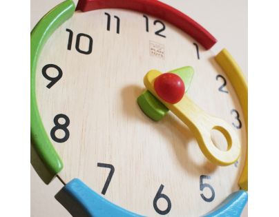 Plan Toys Aktivní hodiny