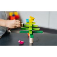 Plan Toys balančný strom 5