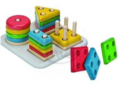 PlanToys 5621 - EKO - destička na třídění geometrických tvarů