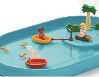 Plan Toys Vodná hra s jazierkom