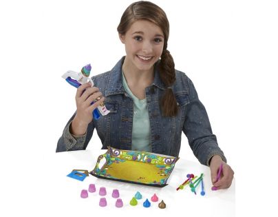 Play-Doh PD DOHVINCI SET DEKOROVACÍ KVETINOVÁ VEŽA