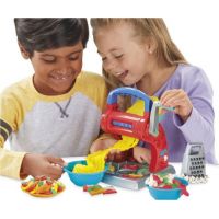 Play-Doh Party Sada s mlynčekom na výrobu cestovín 2