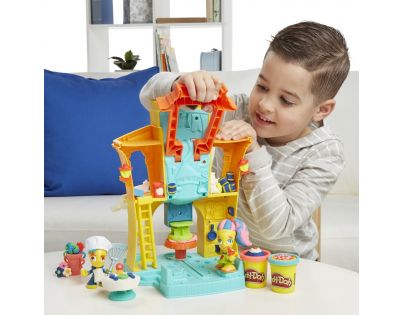 Hasbro Play Doh 3-in-1 Town Center