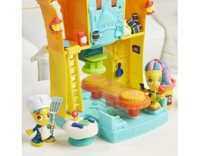 Hasbro Play Doh 3-in-1 Town Center