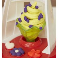 Play-Doh Ultimate swirl Ice Cream makier 3