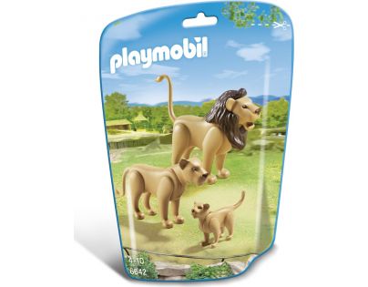 Playmobil 6642 Leví rodina