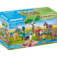 PLAYMOBIL® 71239 Výlet na piknik s koňmi 6