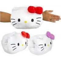 Plyšový vankúšik s otvorom na ruky Hello Kitty fialová mašle 3