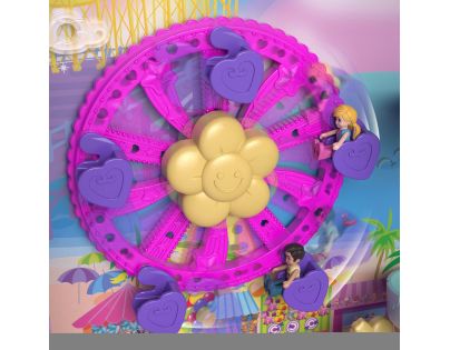 Polly Pocket Prázdninové letovisko v kufríku, 4 pidi bábiky, doplnky HKV43