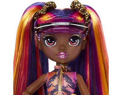 Rainbow High Letné Fashion bábika Phaedra Westward