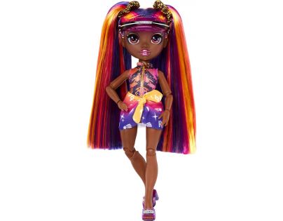 Rainbow High Letné Fashion bábika Phaedra Westward