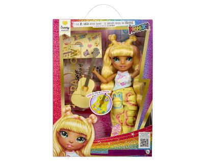 Rainbow High Junior Fashion bábika v rockovej kapele - Sunny