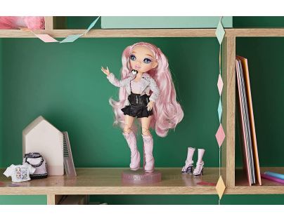 Rainbow High Pop bábika Minnie Choi