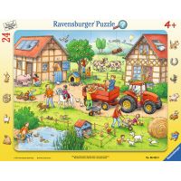 Ravensburger Puzzle Na dvore 24 dielikov