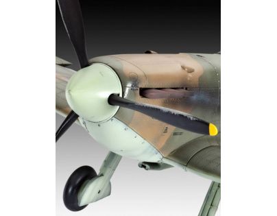 Revell Plastic ModelKit lietadlo Spitfire Mk II 1 : 32