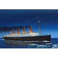 Revell Plastic ModelKit loď R.M.S. Titanic 1 : 700 2