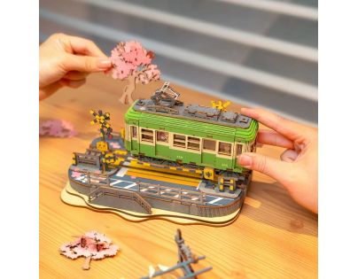 RoboTime 3D drevená skladačka Stanica so sakurami